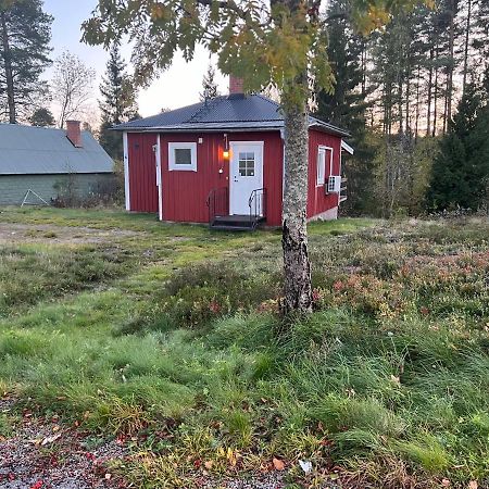 Lillhuset Villa Jarbo Bagian luar foto